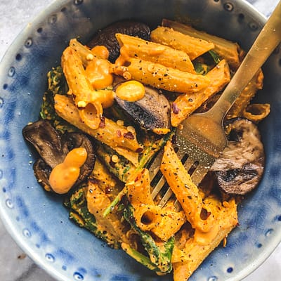 The Easiest Vegan Mac & Cheese
