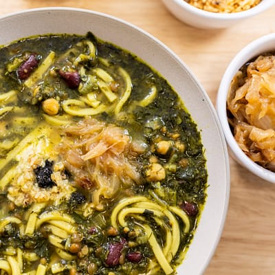 Ashe Reshteh [آش رشته] (Persian Bean and Noodle Soup)